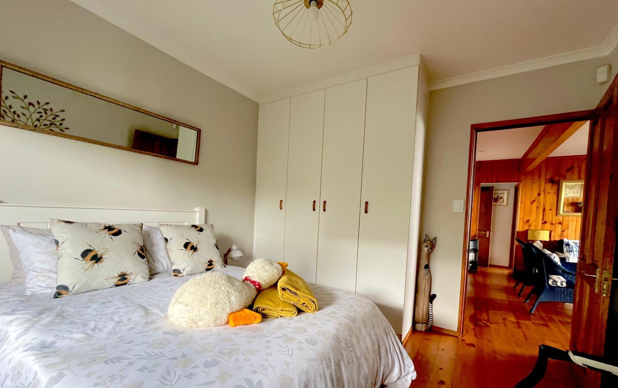 Peaceful Guest Suite With Balcony Views And Garden Setting Brenton-on-Sea Exterior photo